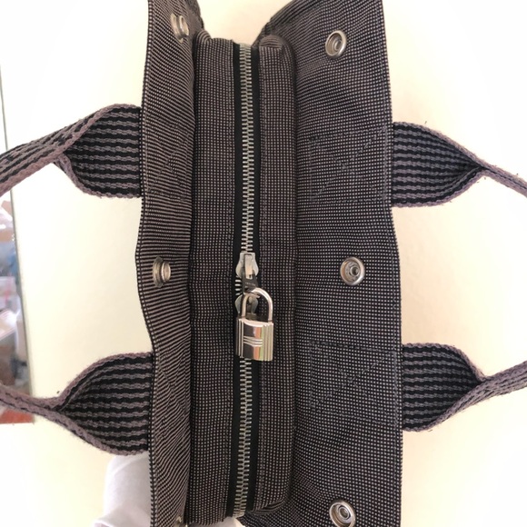 HERMÈS CANVAS TOTE HAND BAG - Picture 5 of 12